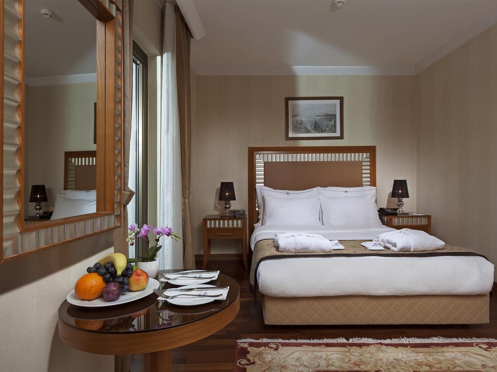 Nova Plaza Park Hotel Estambul Exterior foto