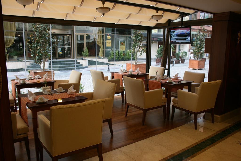 Nova Plaza Park Hotel Estambul Exterior foto